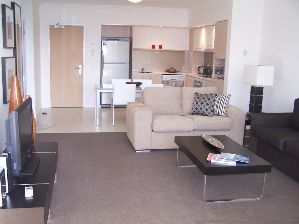 Chancellor Executive Apartments Gold Coast Bilik gambar