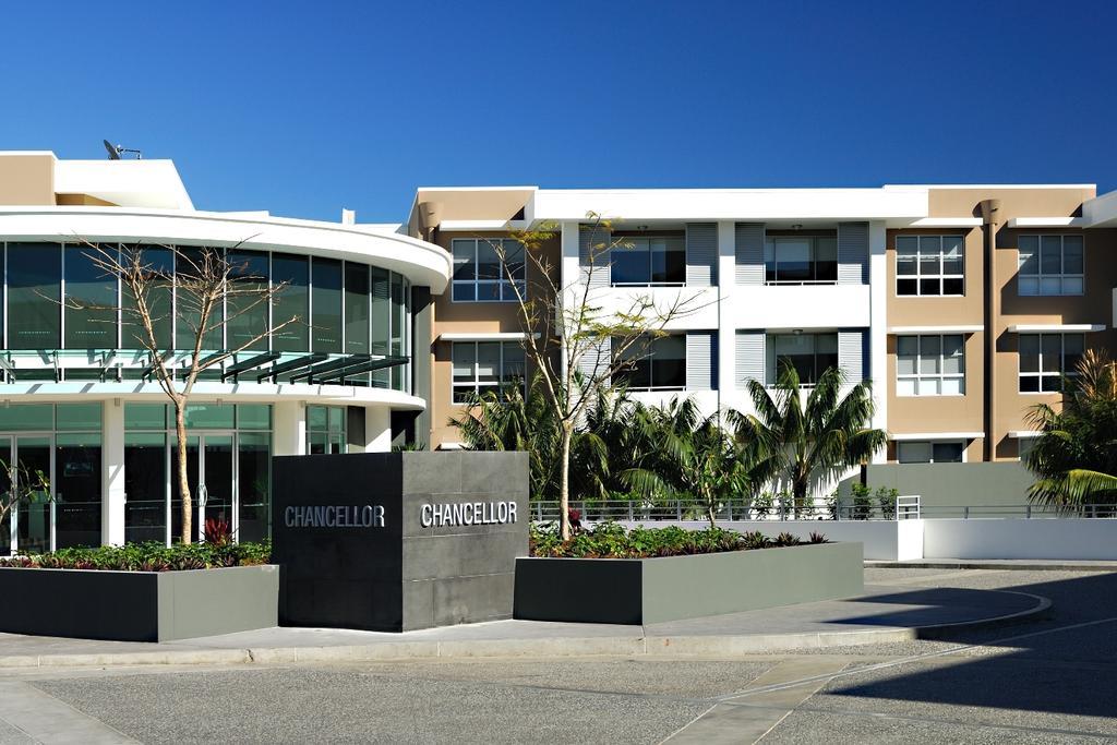 Chancellor Executive Apartments Gold Coast Luaran gambar